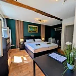 Gaestehaus Romantika 3*